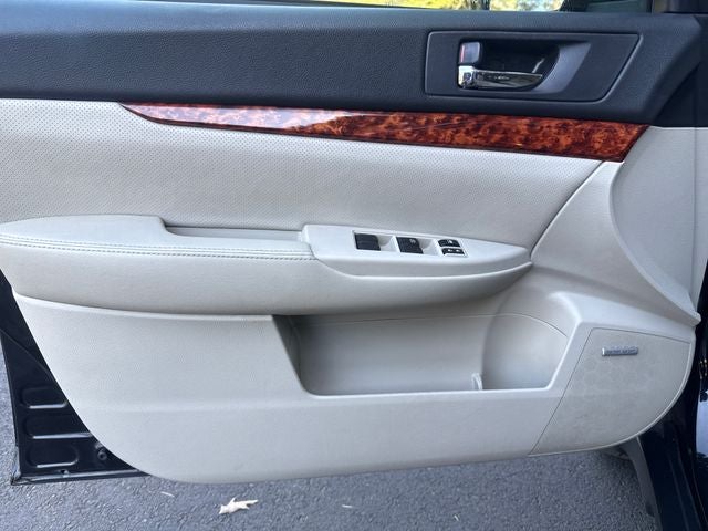 2012 Subaru Outback 2.5i Limited