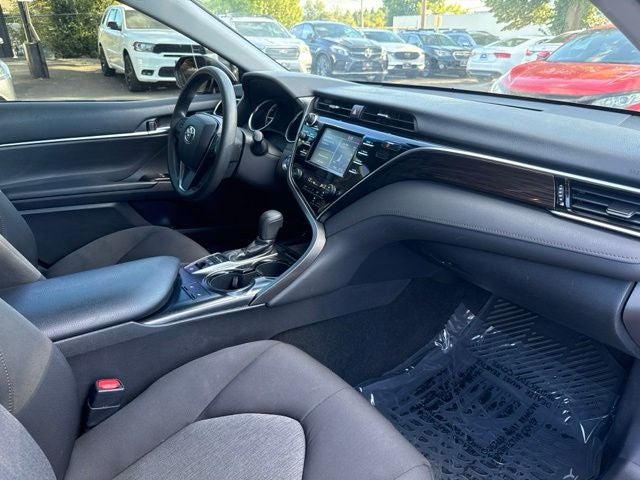 2018 Toyota Camry Hybrid LE
