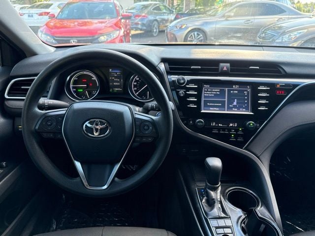 2018 Toyota Camry Hybrid LE