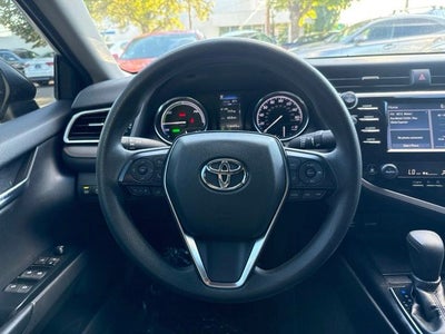 2018 Toyota Camry Hybrid LE