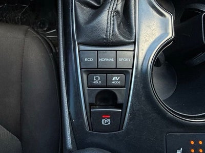 2018 Toyota Camry Hybrid LE
