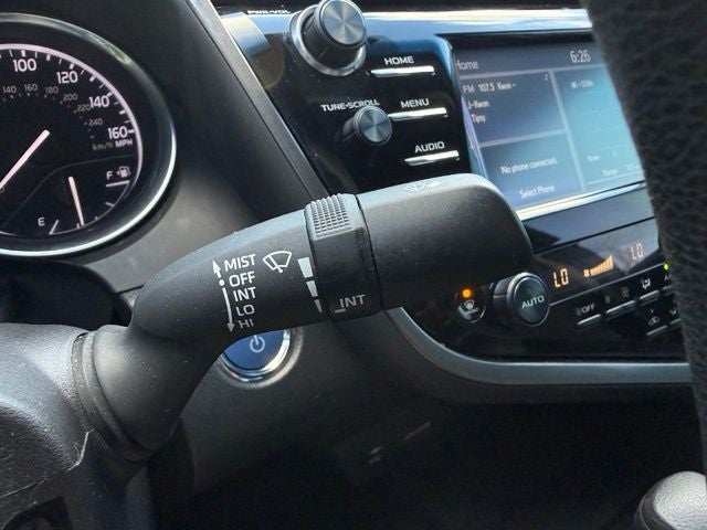 2018 Toyota Camry Hybrid LE