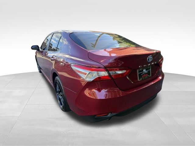 2018 Toyota Camry Hybrid LE