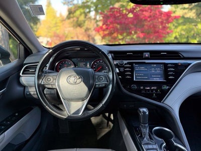 2018 Toyota Camry XSE