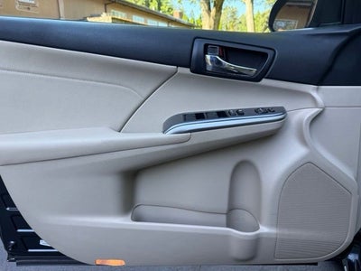 2014 Toyota Camry Hybrid XLE