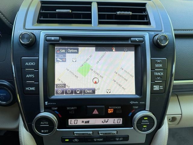 2014 Toyota Camry Hybrid XLE