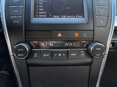 2015 Toyota Camry Hybrid SE