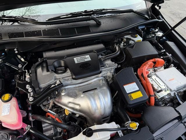 2015 Toyota Camry Hybrid SE