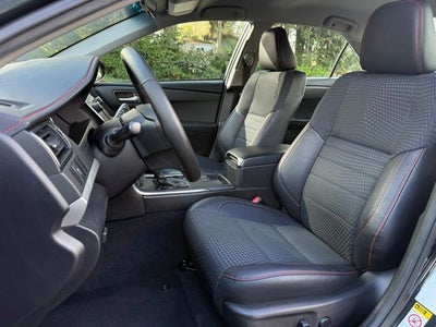 2015 Toyota Camry Hybrid SE