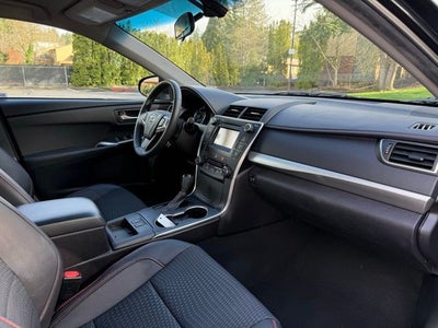 2015 Toyota Camry Hybrid SE