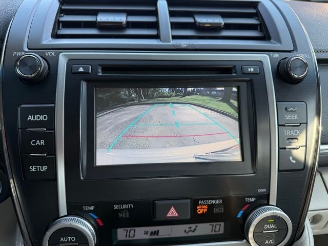 2014 Toyota Camry Hybrid LE