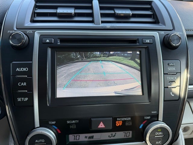 2014 Toyota Camry Hybrid LE