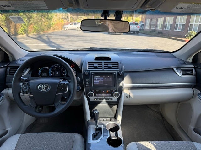2014 Toyota Camry Hybrid LE