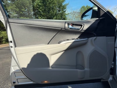 2014 Toyota Camry Hybrid LE