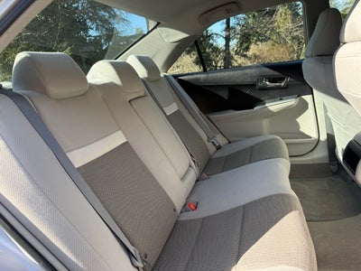 2014 Toyota Camry Hybrid LE