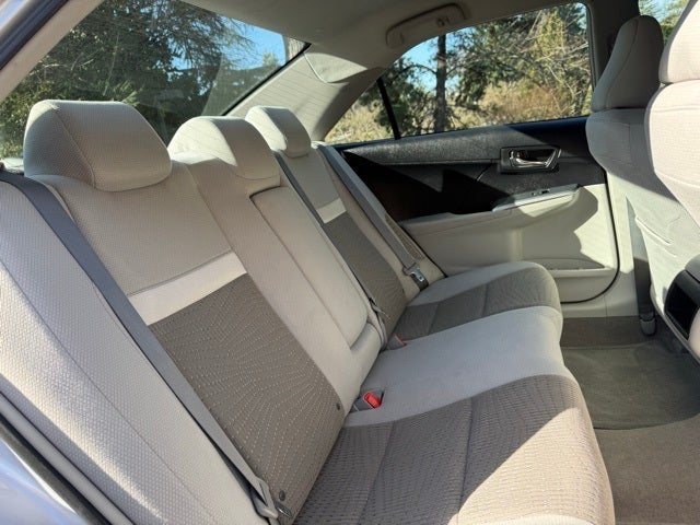 2014 Toyota Camry Hybrid LE