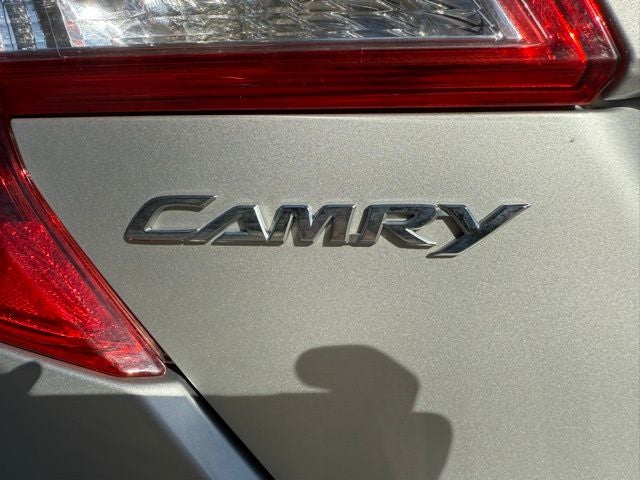 2014 Toyota Camry Hybrid LE