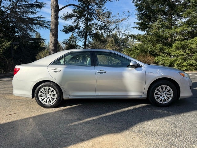 2014 Toyota Camry Hybrid LE