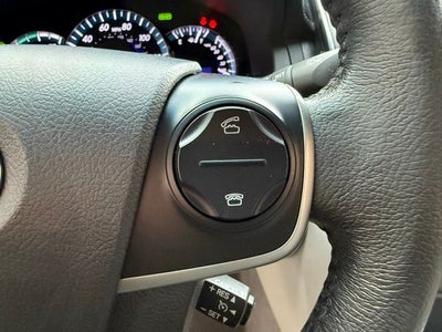 2012 Toyota Camry Hybrid XLE