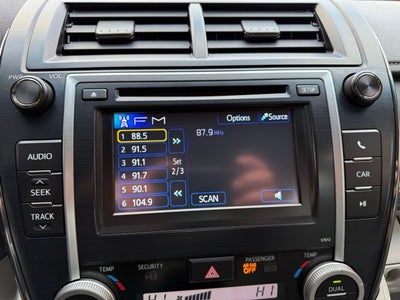 2012 Toyota Camry Hybrid XLE