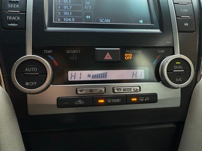 2012 Toyota Camry Hybrid XLE