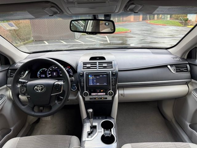 2012 Toyota Camry Hybrid XLE