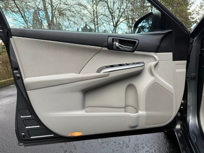 2012 Toyota Camry Hybrid XLE