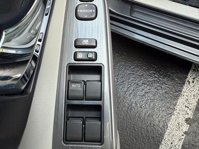 2012 Toyota Camry Hybrid XLE