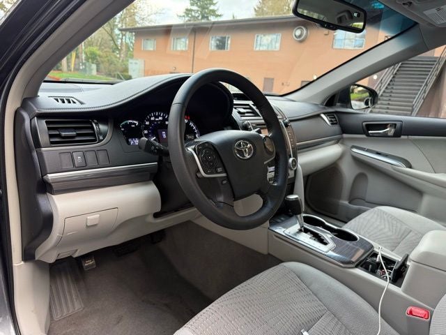 2012 Toyota Camry Hybrid XLE