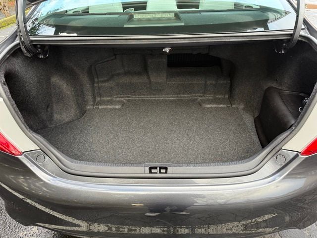 2012 Toyota Camry Hybrid XLE