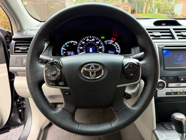 2012 Toyota Camry Hybrid XLE