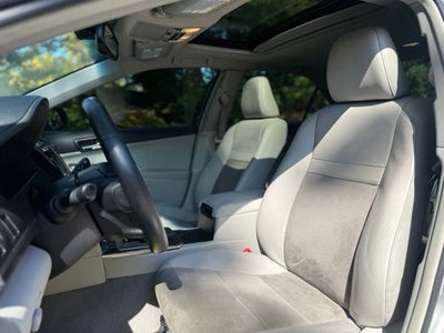 2012 Toyota Camry Hybrid XLE