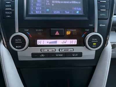 2012 Toyota Camry Hybrid XLE