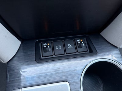 2012 Toyota Camry Hybrid XLE