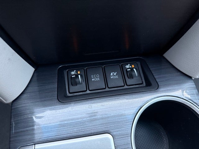 2012 Toyota Camry Hybrid XLE