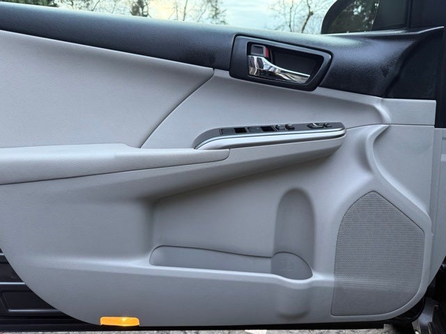 2012 Toyota Camry Hybrid XLE