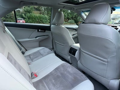 2012 Toyota Camry Hybrid XLE