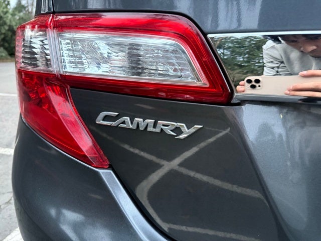 2012 Toyota Camry Hybrid XLE