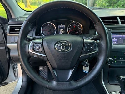 2016 Toyota Camry SE