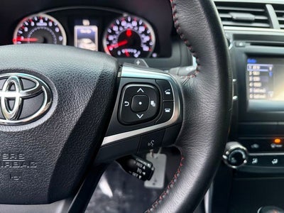2016 Toyota Camry SE