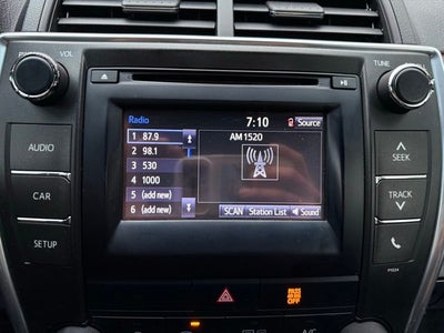 2016 Toyota Camry SE