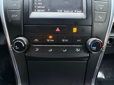 2016 Toyota Camry SE