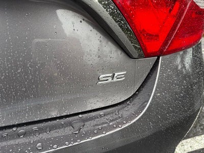 2016 Toyota Camry SE