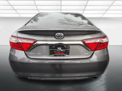 2016 Toyota Camry SE