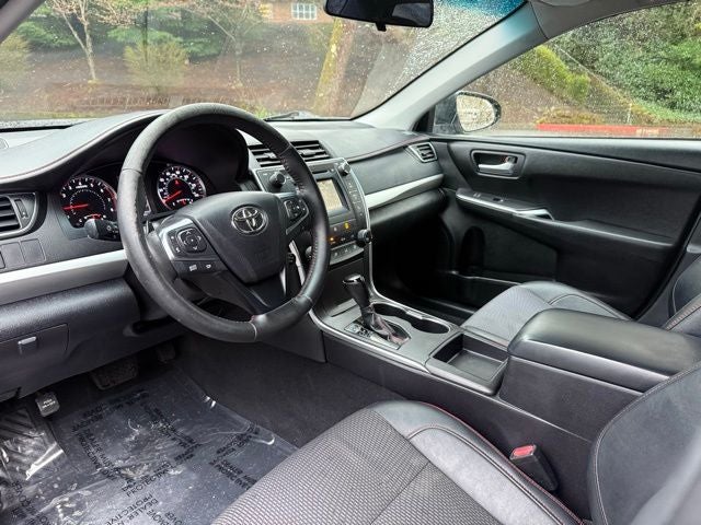 2016 Toyota Camry SE