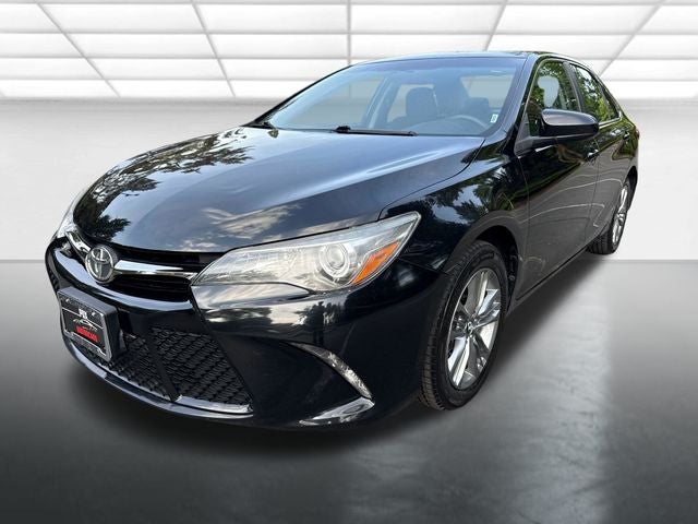 2017 Toyota Camry 2.5 Auto SE's photo