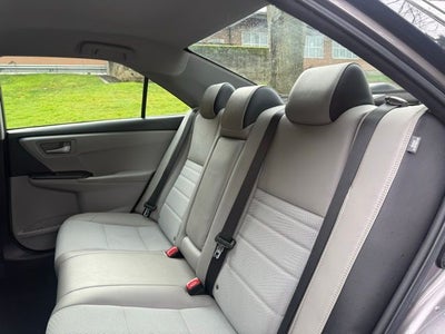 2017 Toyota Camry SE