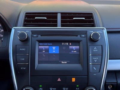 2017 Toyota Camry SE
