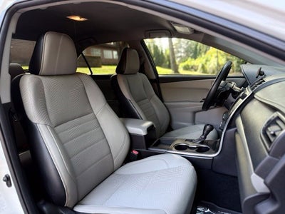 2016 Toyota Camry SE