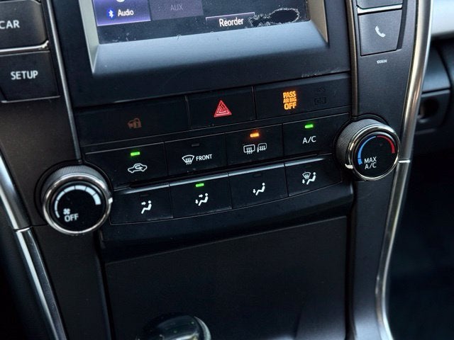 2016 Toyota Camry SE